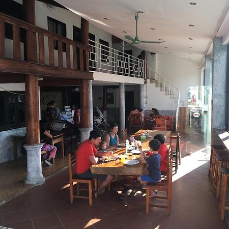 Lacasa Vang Vieng Hotel Exterior photo