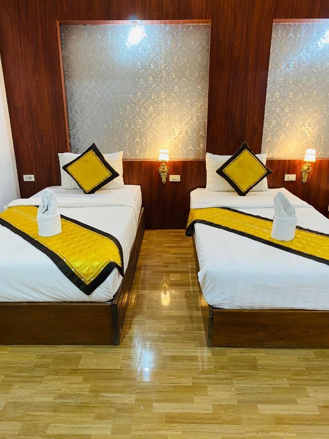 Lacasa Vang Vieng Hotel Exterior photo