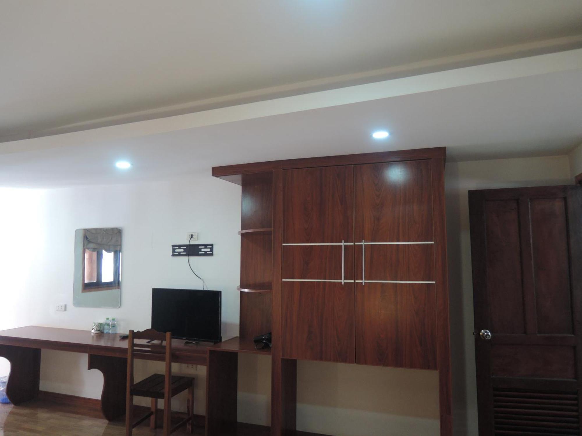 Lacasa Vang Vieng Hotel Exterior photo