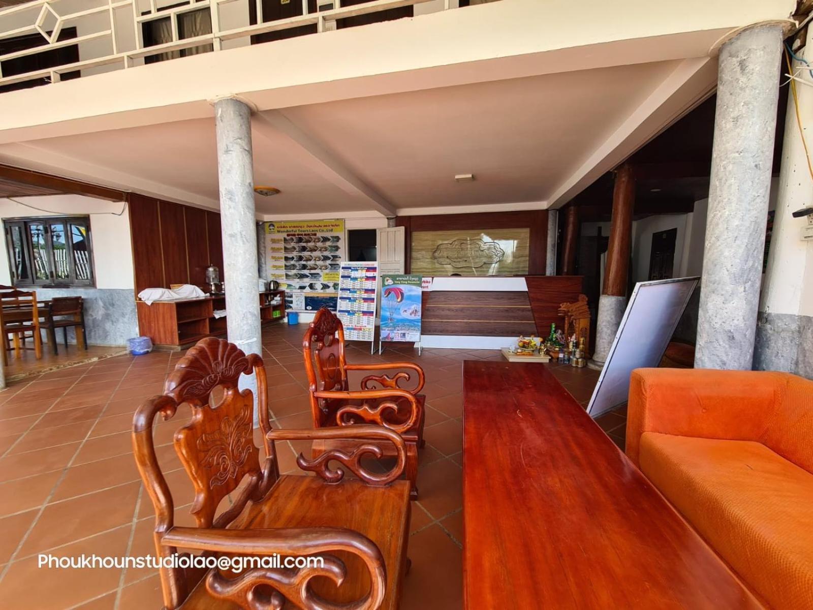 Lacasa Vang Vieng Hotel Exterior photo